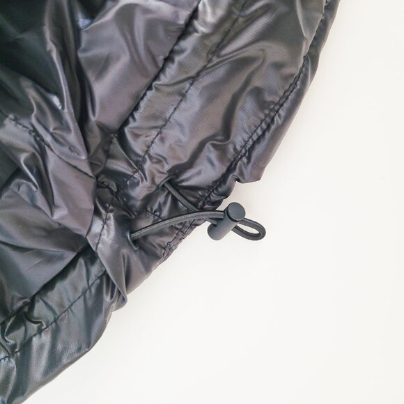 Gap Big Puff Cropped Black PrimaLoft Jacket BNWT - Size Large - Picture 9 of 15